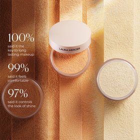 Emballage de la Poudre Libre Ultra-Blur de Laura Mercier
