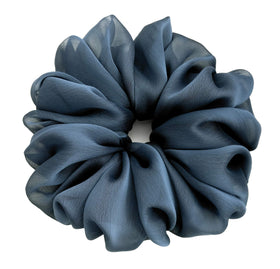 Emballage des Big Scrunchies Moonlight Blue avec ruban argenté