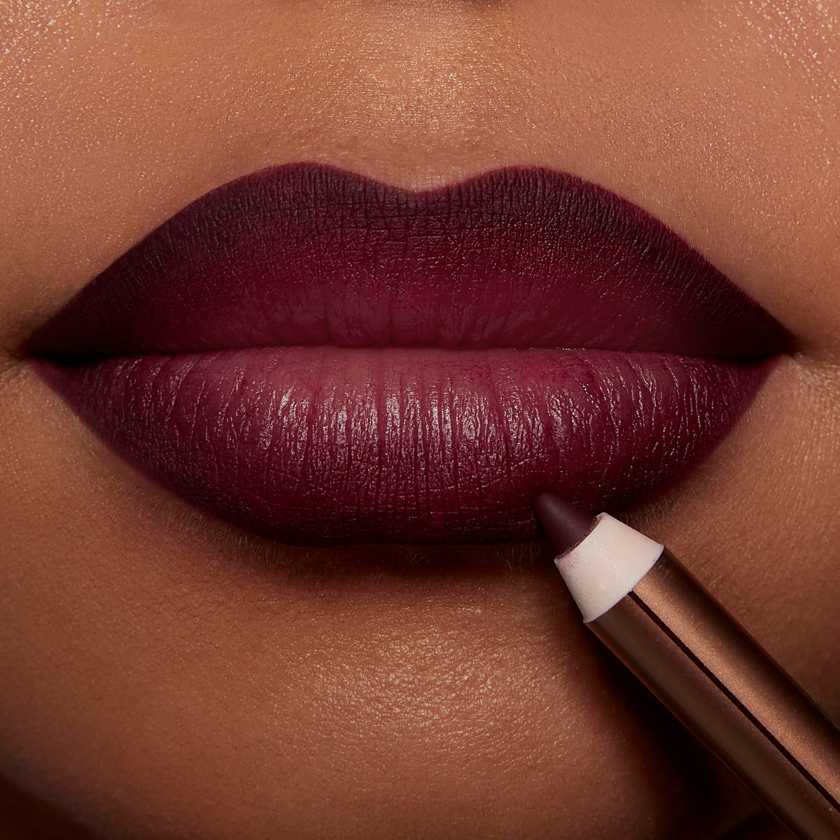 Emballage du crayon à lèvres Lip Cheat Charlotte Tilbury