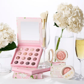 Emballage du pinceau à blush LAURA GELLER Édition Limitée