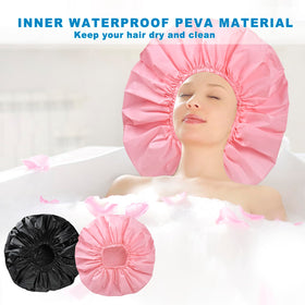 Ensemble de 2 bonnets de douche CHFONG sur une étagère