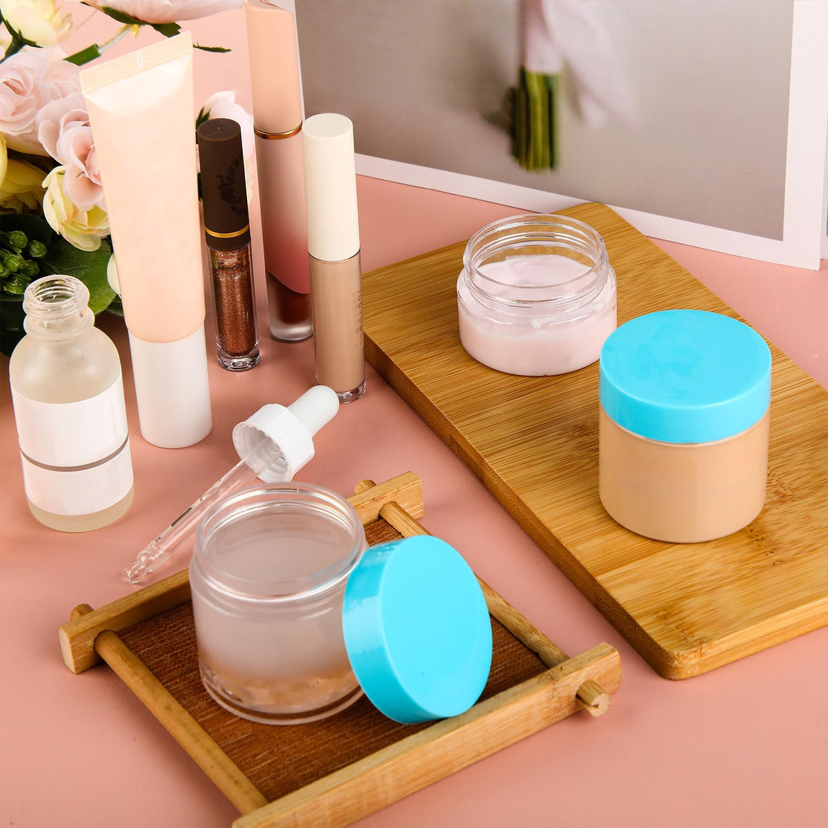 Ensemble de 4 pots ronds Patelai en plastique, vue aérienne