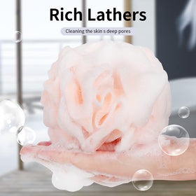Éponge de bain colorée avec ruban pour suspension