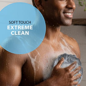 Éponge de bain Shower Bouquet en charbon noir sur fond blanc