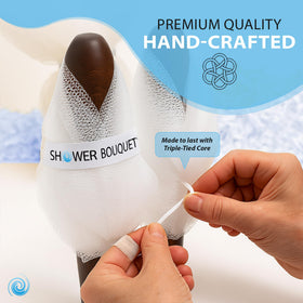 Éponge de bain Shower Bouquet en warm-tan sur fond blanc