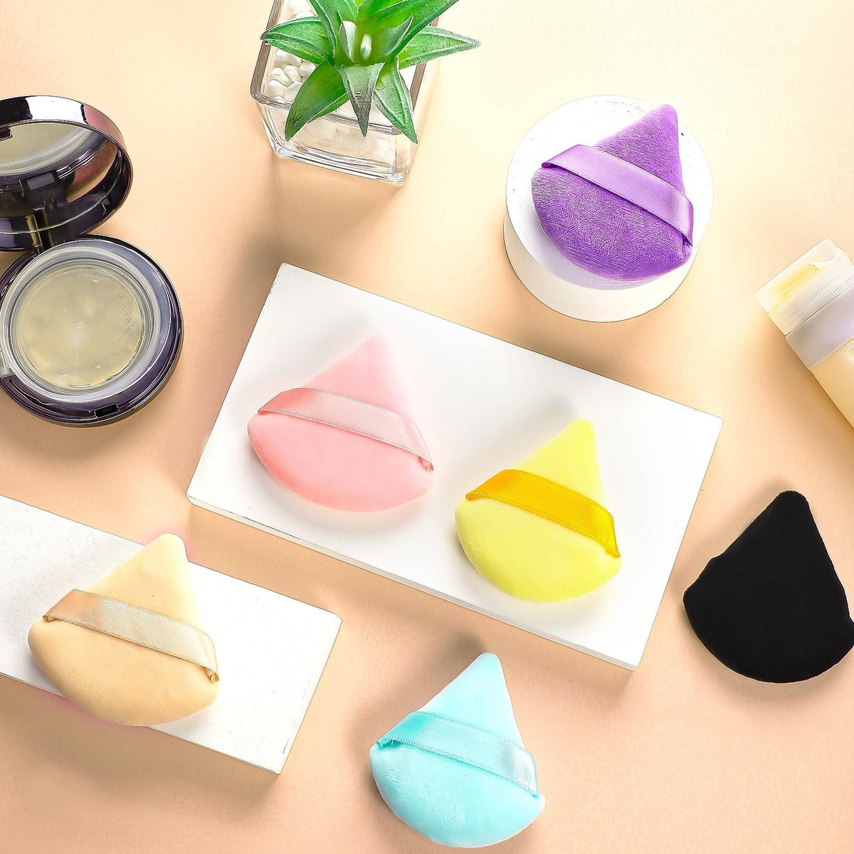 Éponge de maquillage Pimoys utilisée sur le visage