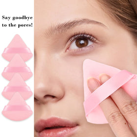 Éponge de maquillage triangulaire RAREIUS dans une trousse de maquillage