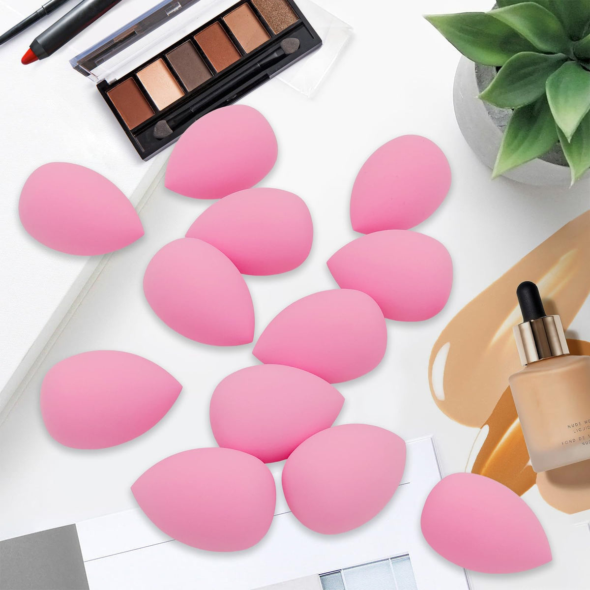 Éponges de maquillage Scartink en utilisation autour des yeux et du nez