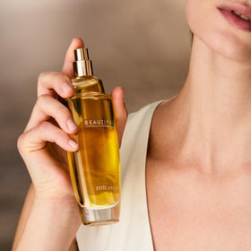 Estée Lauder Beautiful Eau de Parfum 30 ml flacon sur fond blanc