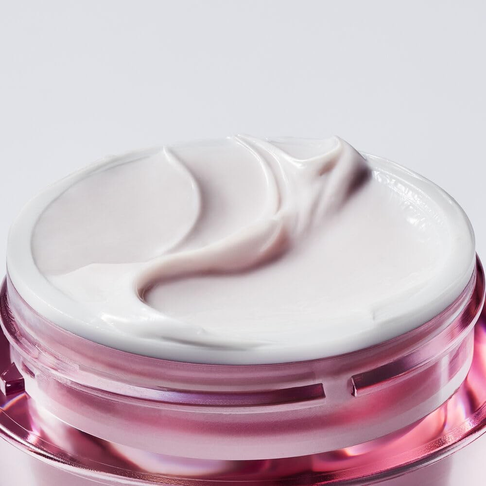Estée Lauder Crème de Nuit Tri-Peptide 50 ml avec arrière-plan naturel