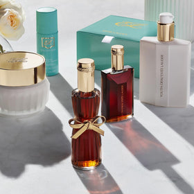 Estée Lauder Youth-Dew Eau de Parfum 200ml sur une table de beauté