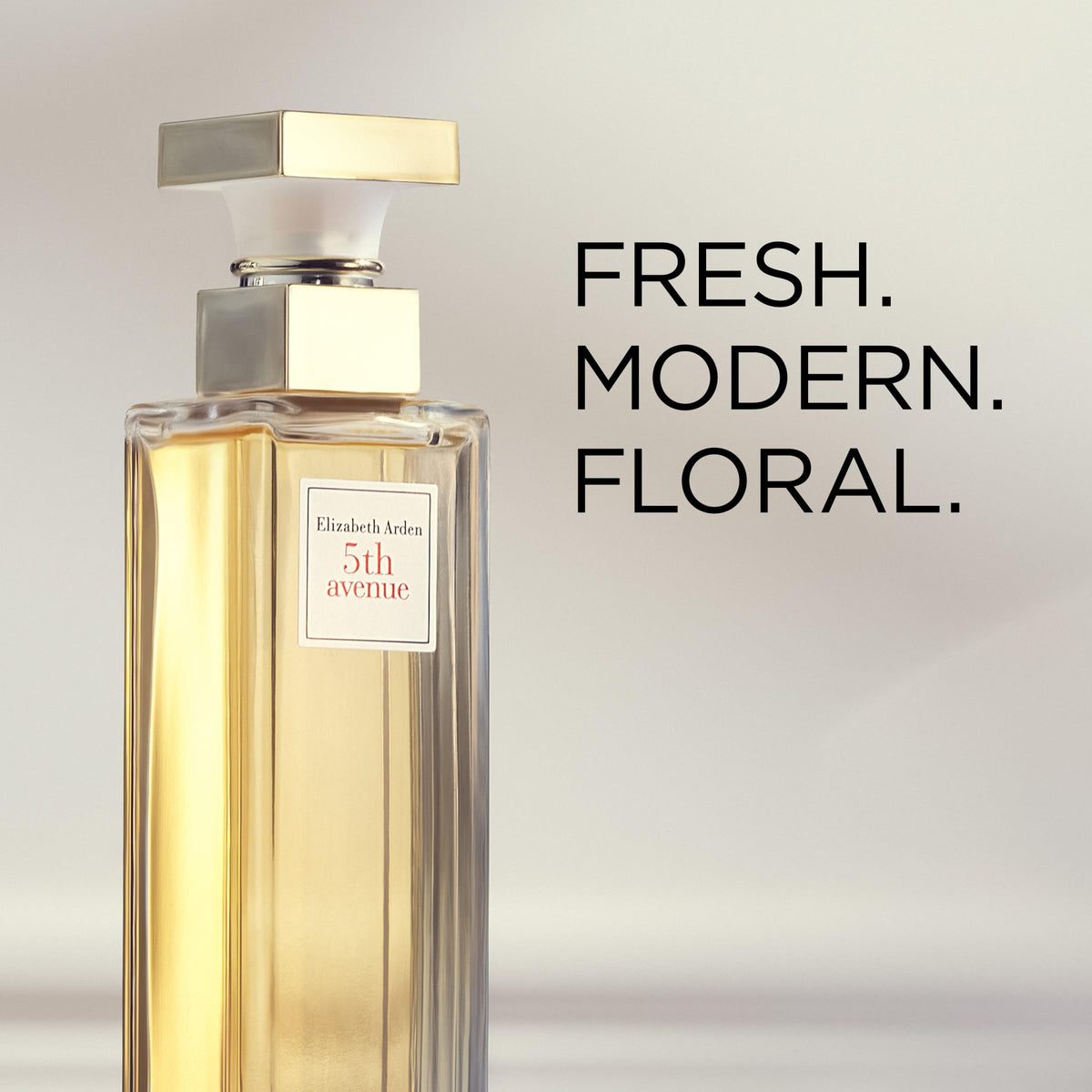 Étiquette du parfum Elizabeth Arden 5th Avenue
