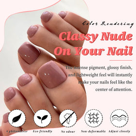 Exemple d'ongles de pieds faux LuckForever en couleur café sur un pied