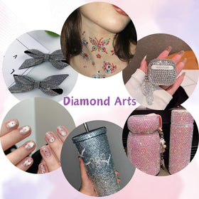 Exemple de création avec strass collés sur un vêtement