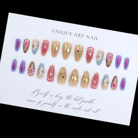 Exemple de faux ongles SEENEEY Ombre Fleur sur un fond neutre