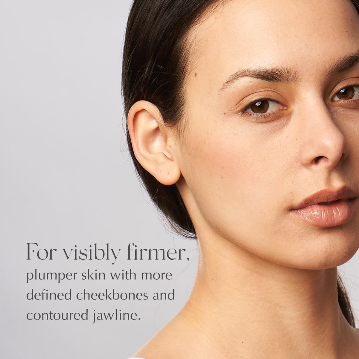 EXUVIANCE AGE REVERSE + Crème Anti-âge application sur la peau