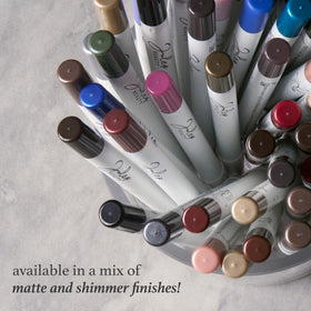 Eyeliner gel Julep 9g en situation sur le visage