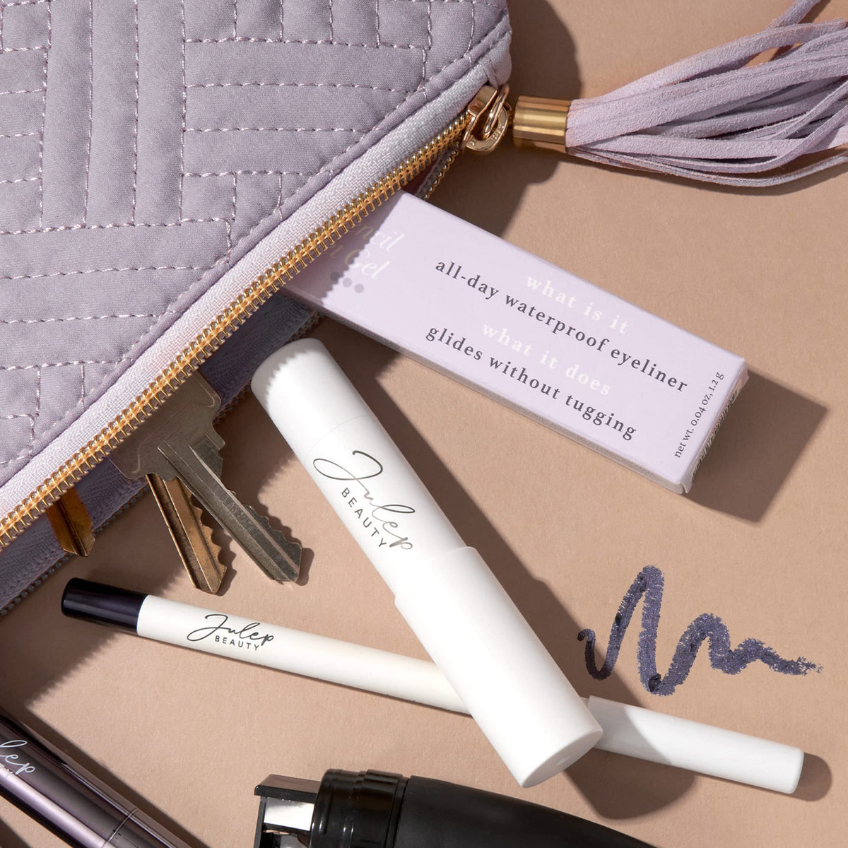 Eyeliner Julep en usage quotidien