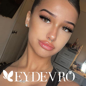 Faux cils EYDEVRO Wet Cat Eye en usage sur modèle