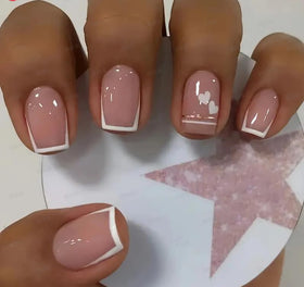 Faux ongles carrés français CurvLife - présentation dans la boîte