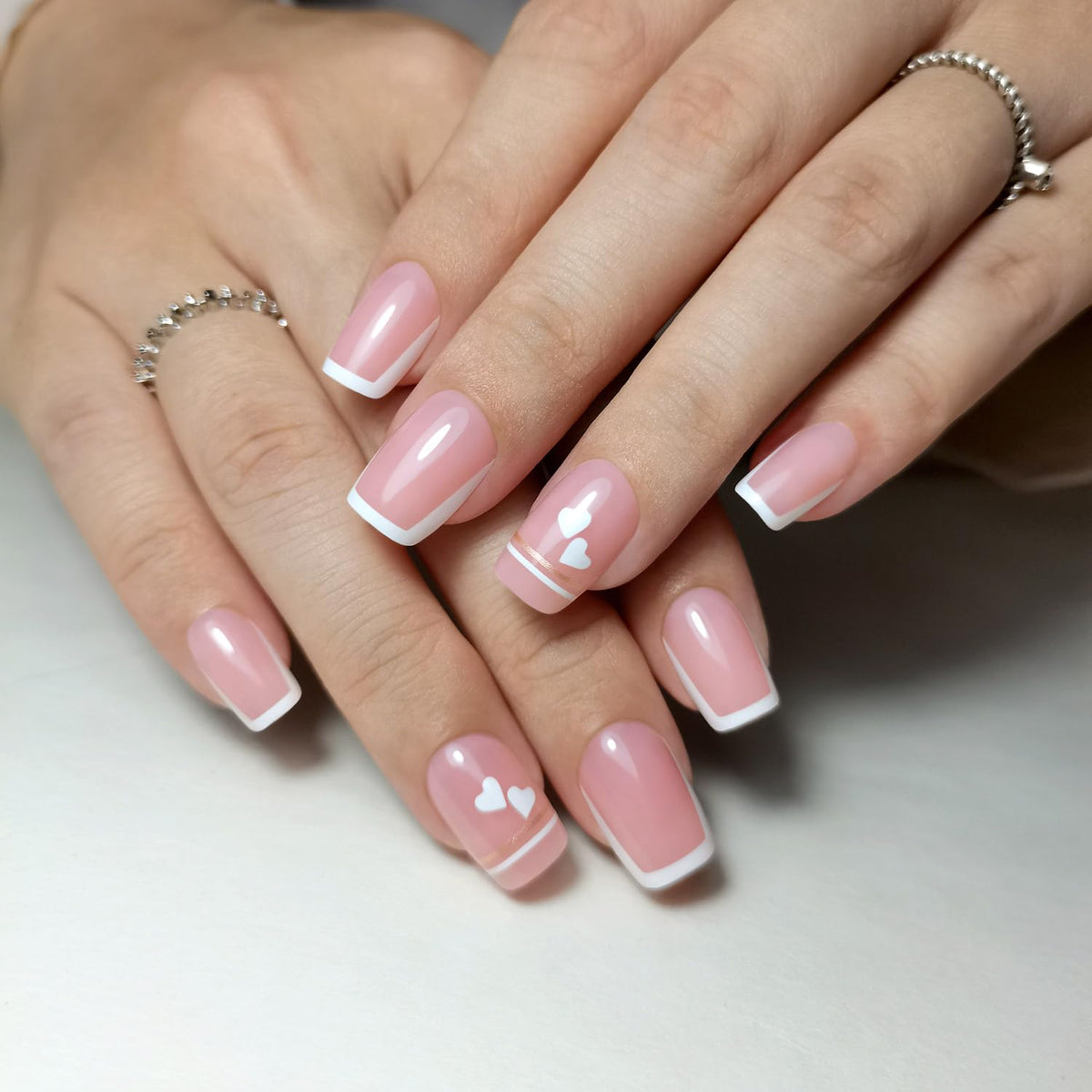 Faux ongles carrés français en gel CurvLife - vue de face