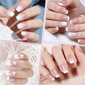 Faux ongles courts ranrose, en style français, présentation esthétique