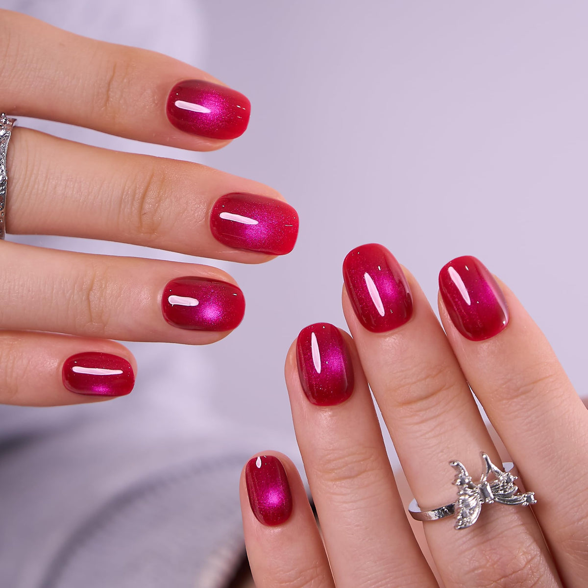 Faux ongles CurvLife, application avec colle et pastilles adhésives