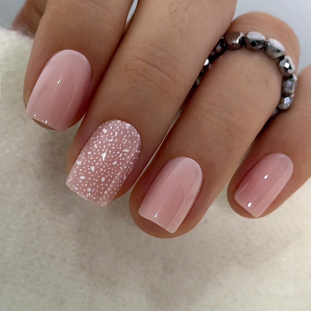 Faux ongles CurvLife design flocon de neige rose pailleté, vue avant