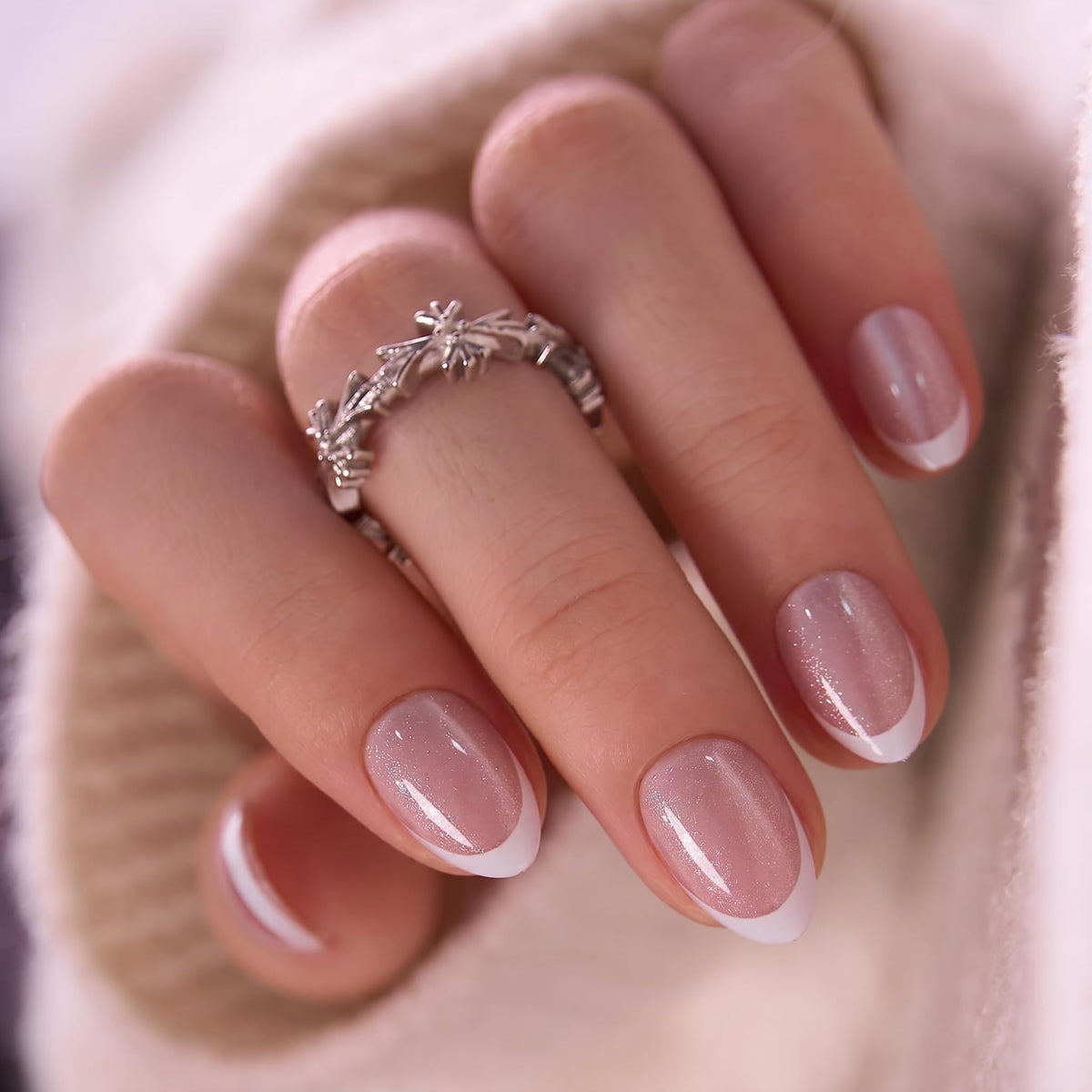 Faux Ongles CurvLife Extra Courts Cat Eye en Blush Glacé