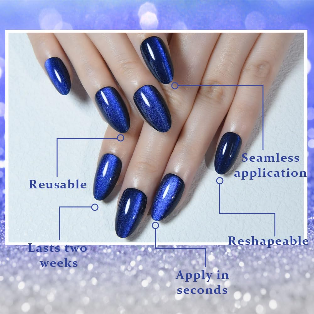 Faux ongles evpct sur une table avec accessoires de manucure