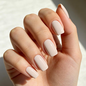 Faux ongles Modelones avec un design tendance