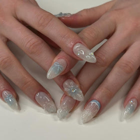 Faux ongles press-on CTTHNBD bleu avec design citron 3D