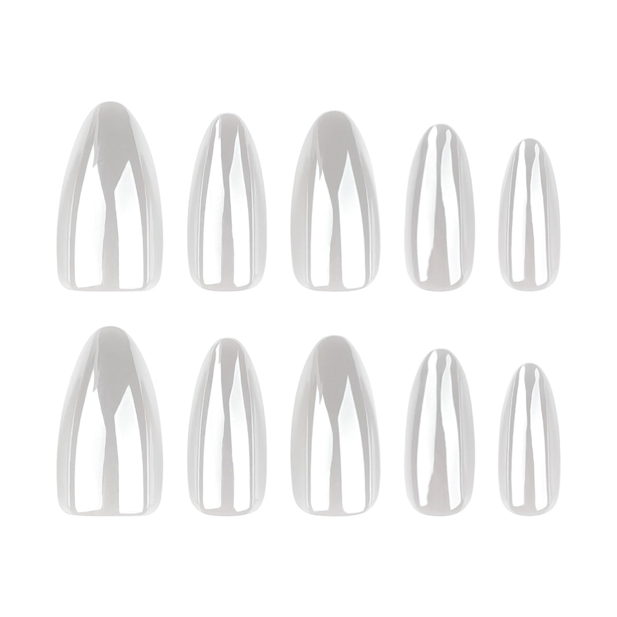 Faux ongles press on CTTHNBD en chrome blanc, vue de près