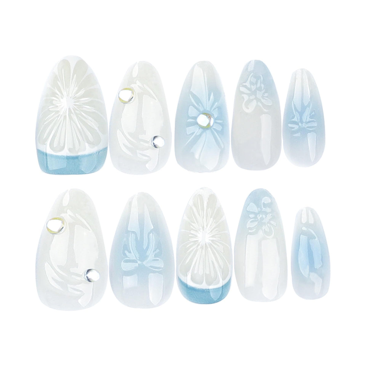 Faux ongles press-on CTTHNBD en gros plan
