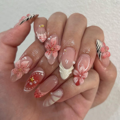Faux Ongles Press On CTTHNBD modèle français avec fleurs 3D