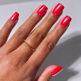 Faux Ongles Press-On Glamnetic Courts Squoval Rouge Brillant côté avant