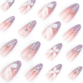 Faux ongles press-on violet avec strass, présentation de l'ensemble