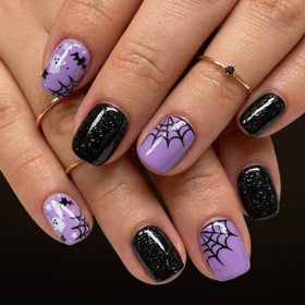 Faux ongles pressés CurvLife Halloween noir avec finition gel