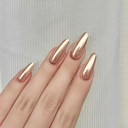 Faux ongles pressés dorés FJSMTOPl en forme d'amande, vue de face