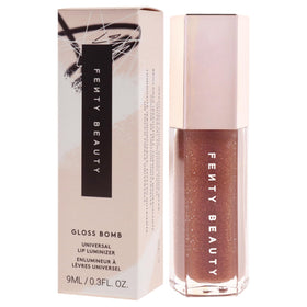 FENTY BEAUTY Gloss Bomb 05 Hot Chocolit montré sur des lèvres