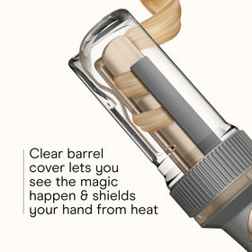 Fer à boucler Conair Curl Secret en utilisation avec cheveux