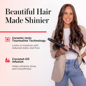 Fer à friser REVLON en utilisation pour créer des boucles serrées