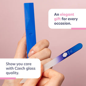 Fichier à ongles BONA FIDE BEAUTY et son étui bleu ouvert