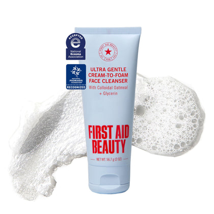 First Aid Beauty Nettoyant Crème-en-Mousse Ultra Doux 70g vue avant