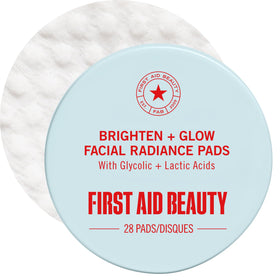 First Aid Beauty Pads Éclat et Brillance 28 unités avant ouverture