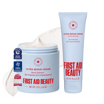 First Aid Beauty Ultra Repair Cream 263g vue avant avec texture légère