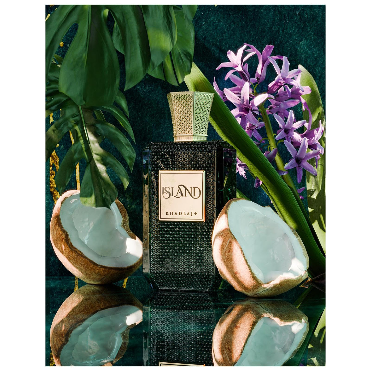 Flacon d'Extrait de Parfum KHADLAJ avec notes de parfum