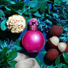 Flacon de Britney Spears Fantasy avec décor floral
