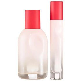 Flacon de Glossier You 50ml avec design unique