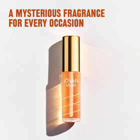 Flacon de Jovan Musk Eau de Parfum Femme 10ml dans un sac à main